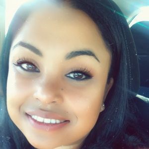 Meet your Posher, Tatiana